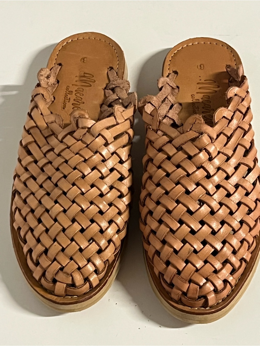 Macarena Collection por Woven Leather Slide Mules in Tan -